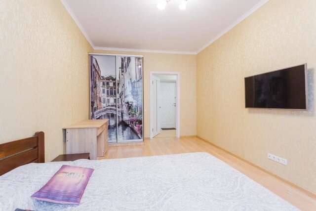 Апартаменты Business class apartment at Lomonosova Киев-39