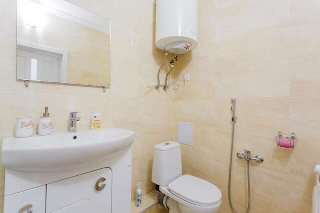 Апартаменты Business class apartment at Lomonosova Киев-11